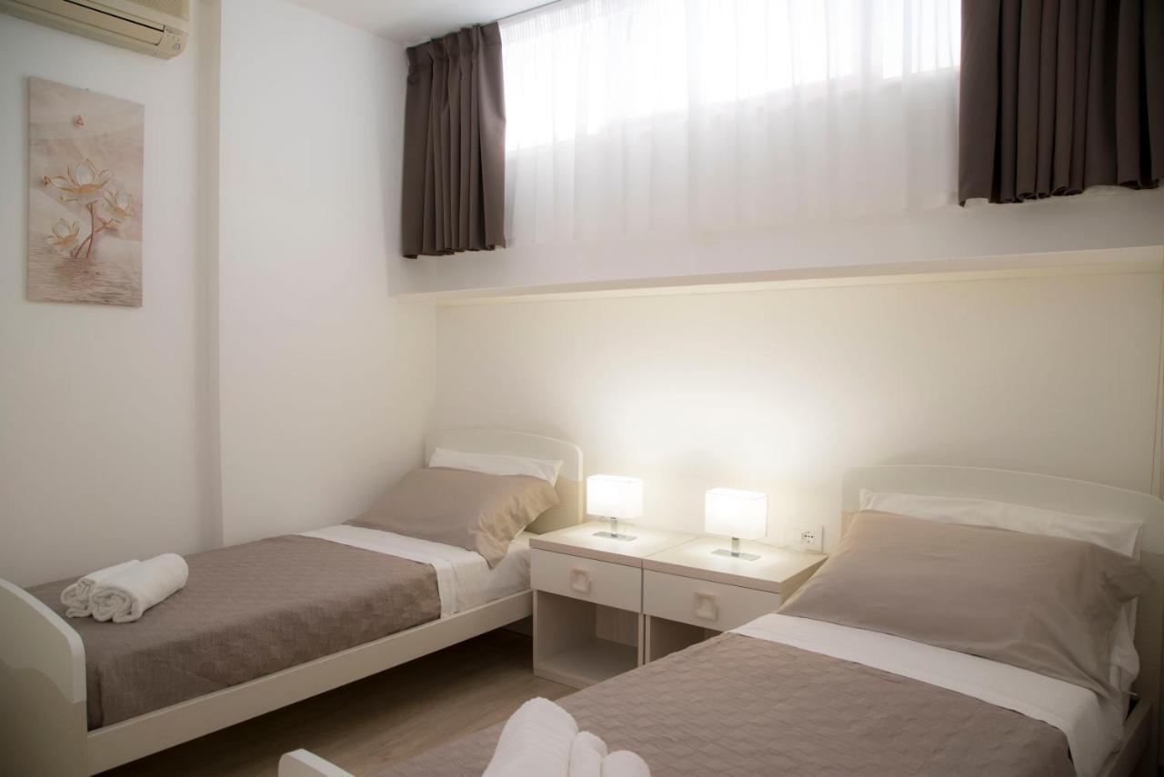I Suoni Del Mare Apartment Porto San Giorgio Exterior foto