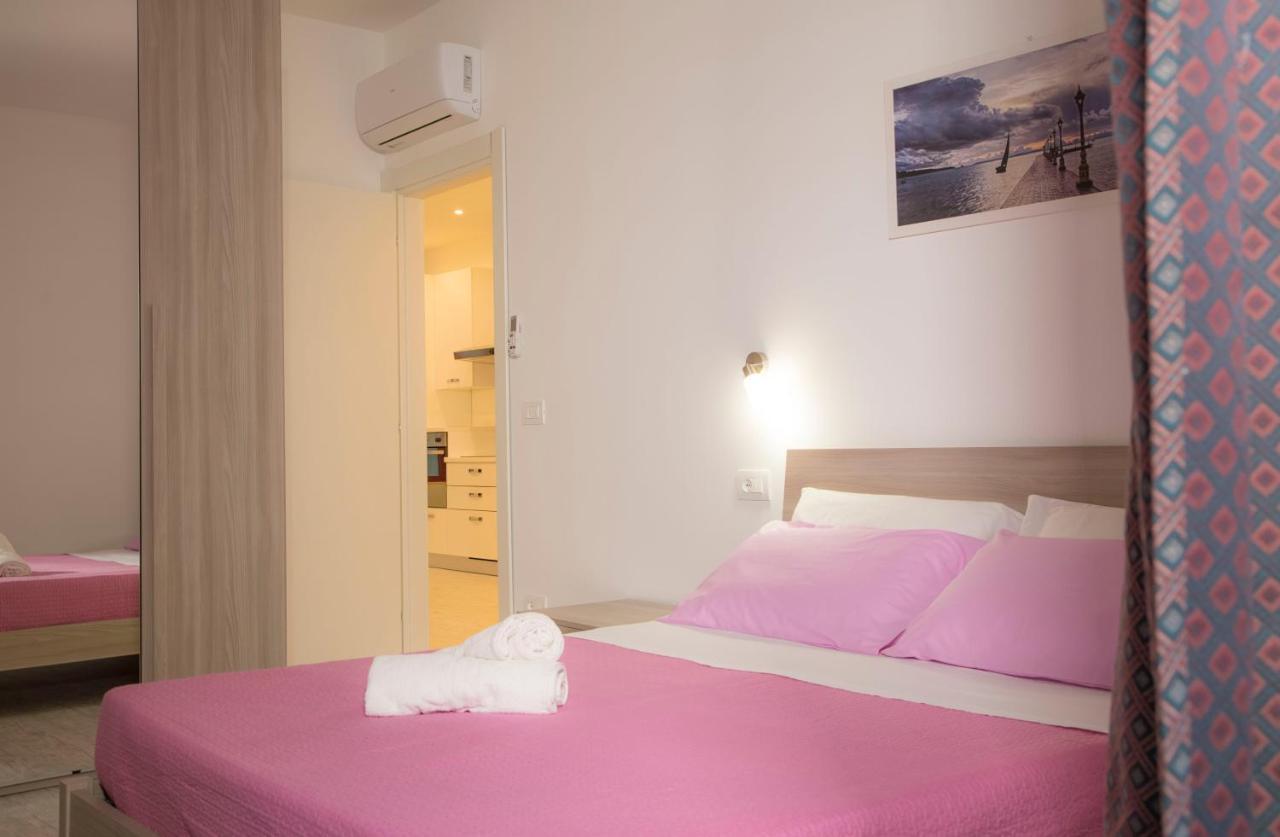 I Suoni Del Mare Apartment Porto San Giorgio Exterior foto