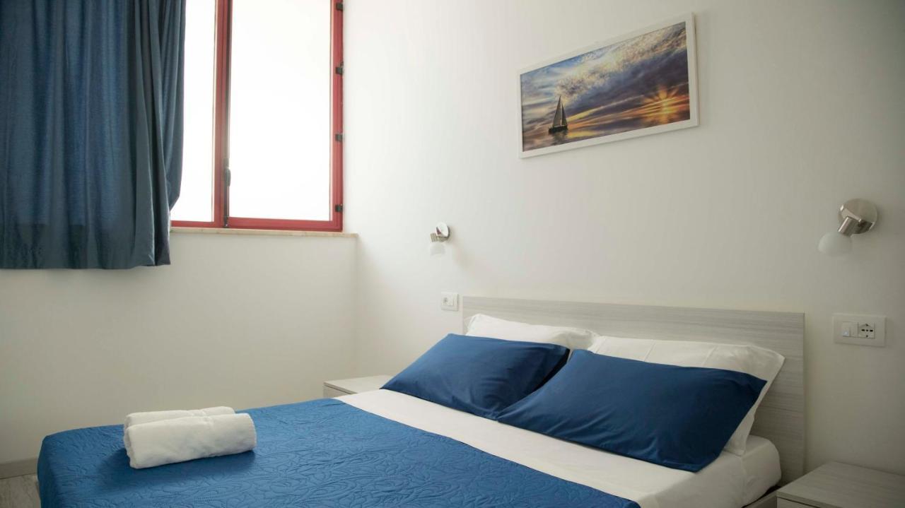I Suoni Del Mare Apartment Porto San Giorgio Exterior foto