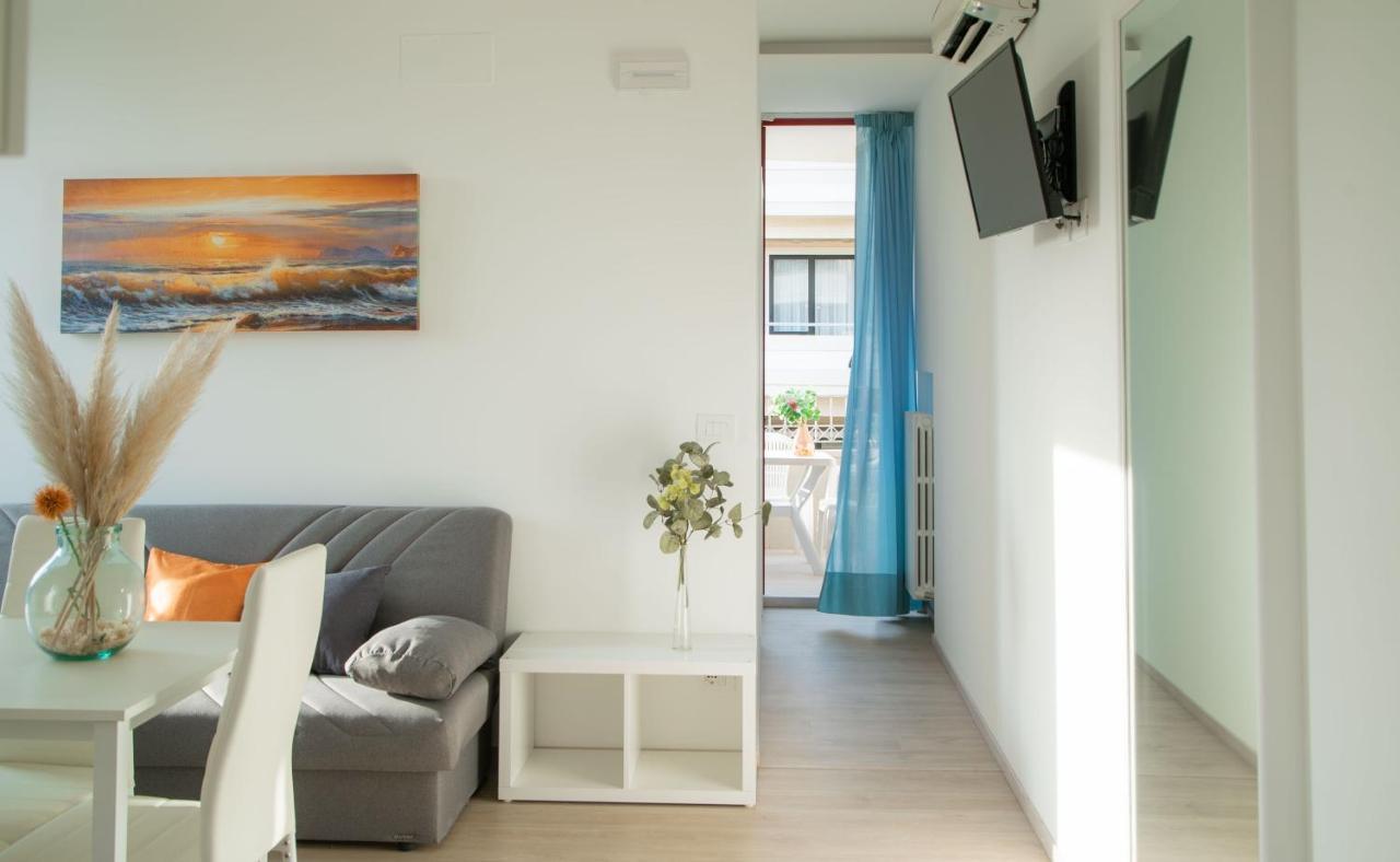 I Suoni Del Mare Apartment Porto San Giorgio Exterior foto