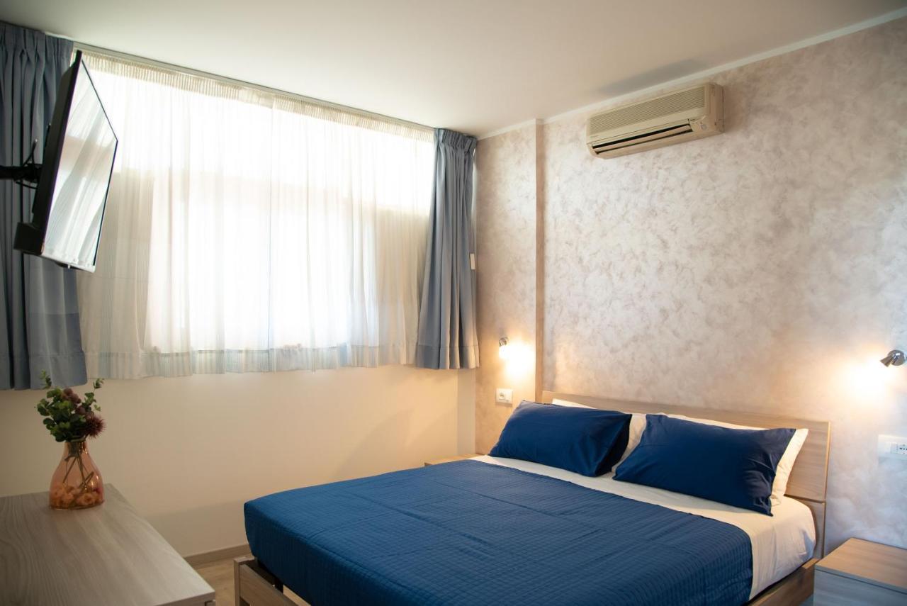 I Suoni Del Mare Apartment Porto San Giorgio Exterior foto